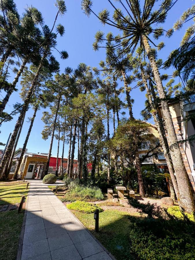 Apto Moderno Com Lareira, Piscina Aquecida E Infra Completo Em * Gramado